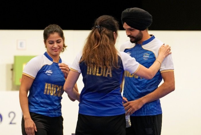 PM Modi Congratulates Manu Bhaker, Sarabjot Singh After Indian Duo Win Mixed Team Shooting Bronze